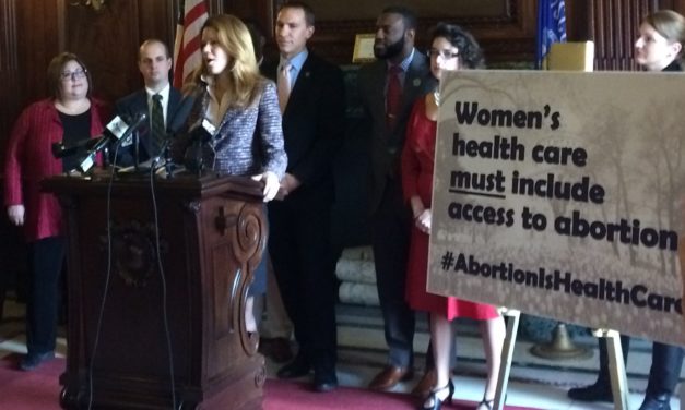 Democrats circulate resolution to support abortion access