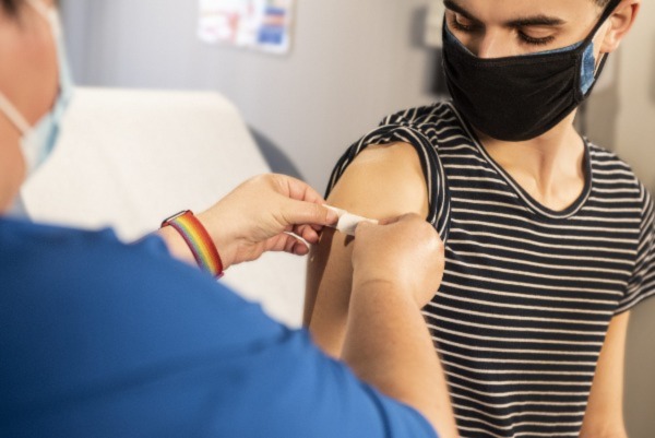 GOP lawmakers seek to expand immunization waivers to colleges