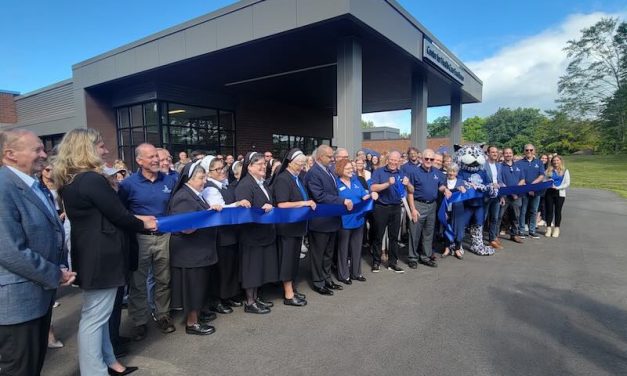 Lakeshore College opens new healthcare instructional facility